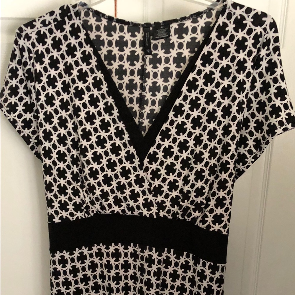 New Directions black and white dress